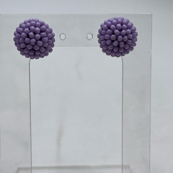 J. Crew Lavender Lilac Seed Bead
Beaded Post Small Round Stud Pierced Earrings - Picture 9 of 15